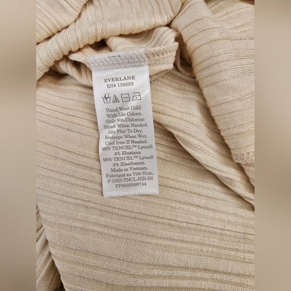 Everlane- Open Back Rlbbed Dress in Parchmen Women's Sz Medium Beige. - Picture 7 of 8